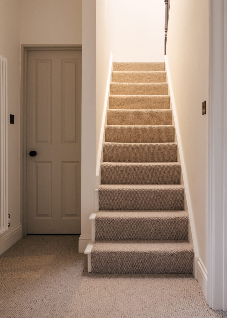 WANDLE LONDON, SW17 - SHOOTFACTORY - LONDON LOCATION HOUSE