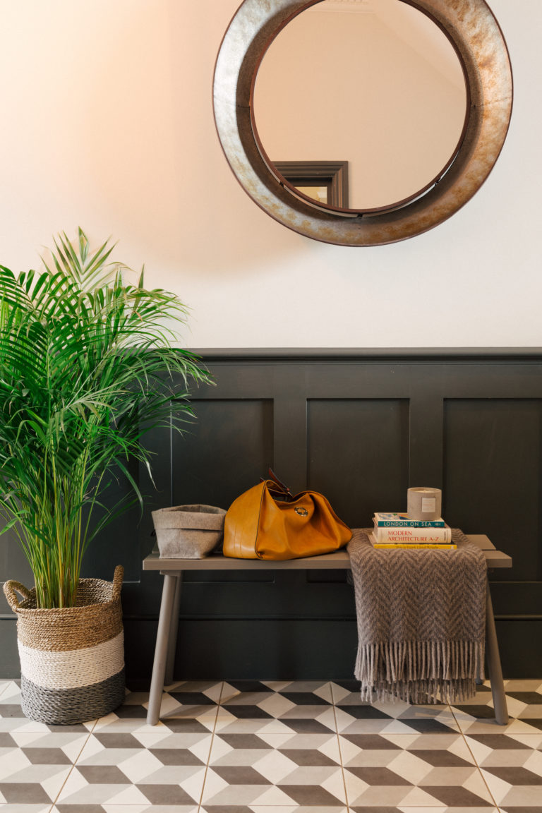 WESTCOMBE LONDON, SE3 - SHOOTFACTORY - LONDON LOCATION HOUSE