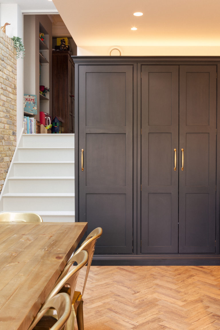 WESTCOMBE LONDON, SE3 - SHOOTFACTORY - LONDON LOCATION HOUSE