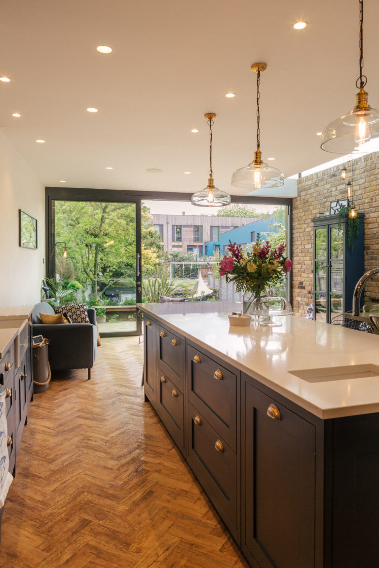 WESTCOMBE LONDON, SE3 - SHOOTFACTORY - LONDON LOCATION HOUSE