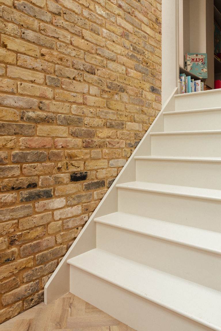 WESTCOMBE LONDON, SE3 - SHOOTFACTORY - LONDON LOCATION HOUSE