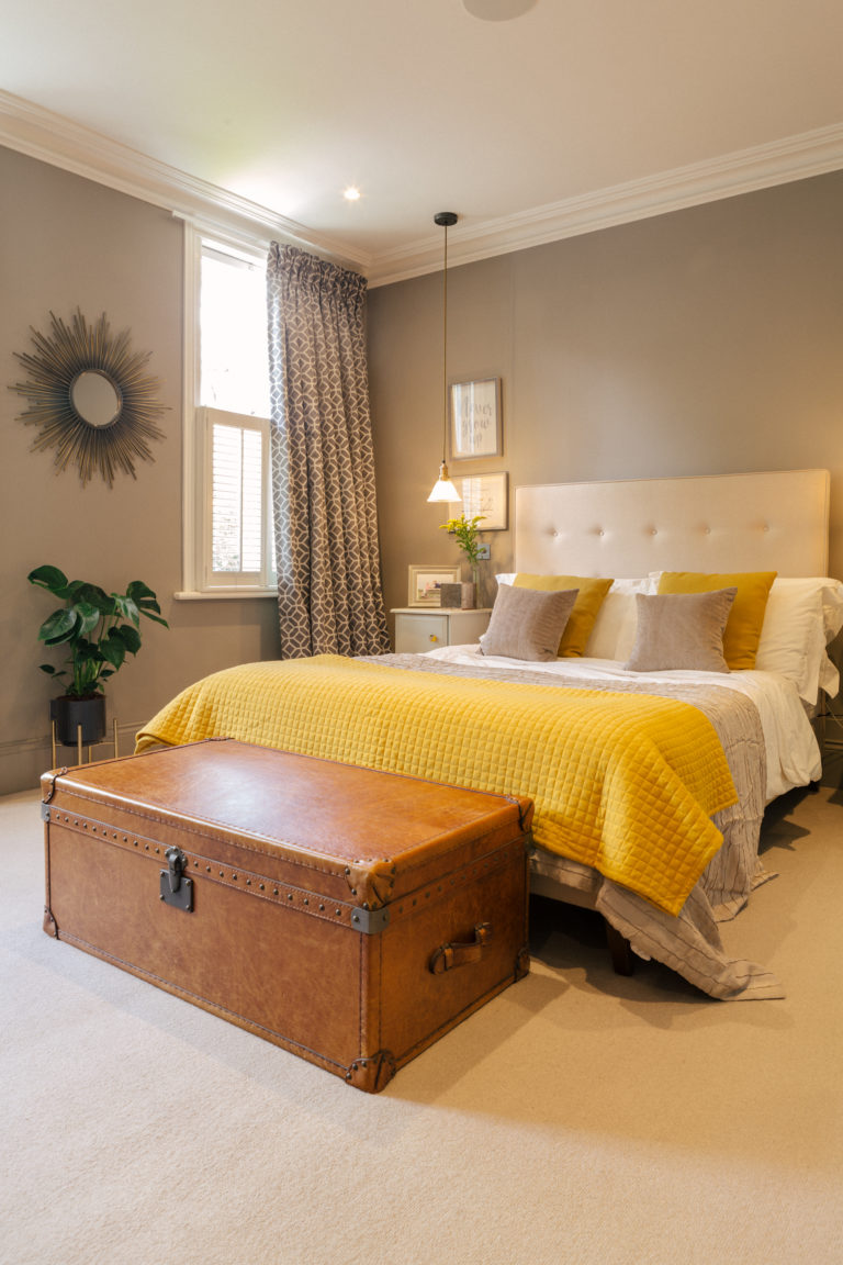 WESTCOMBE LONDON, SE3 - SHOOTFACTORY - LONDON LOCATION HOUSE