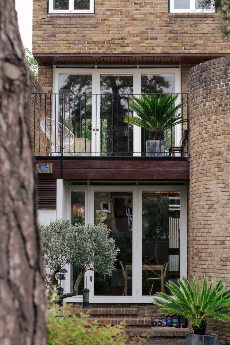 ORLEANS TWICKENHAM, TW1 - SHOOTFACTORY - LONDON LOCATION HOUSE