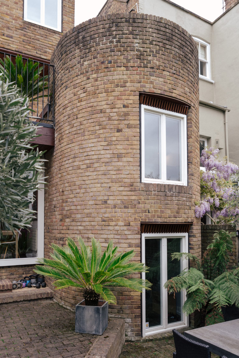 ORLEANS TWICKENHAM, TW1 - SHOOTFACTORY - LONDON LOCATION HOUSE