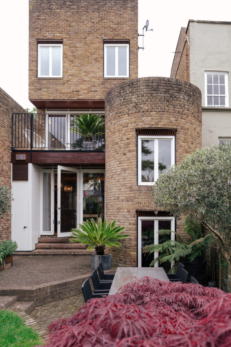 ORLEANS TWICKENHAM, TW1 - SHOOTFACTORY - LONDON LOCATION HOUSE