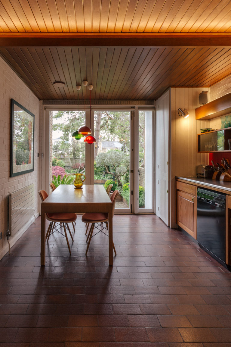 ORLEANS TWICKENHAM, TW1 - SHOOTFACTORY - LONDON LOCATION HOUSE