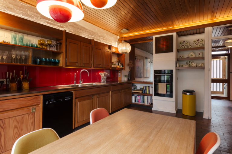 ORLEANS TWICKENHAM, TW1 - SHOOTFACTORY - LONDON LOCATION HOUSE