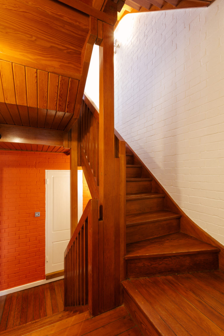 ORLEANS TWICKENHAM, TW1 - SHOOTFACTORY - LONDON LOCATION HOUSE