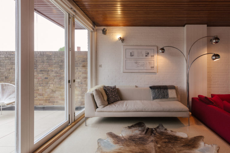 ORLEANS TWICKENHAM, TW1 - SHOOTFACTORY - LONDON LOCATION HOUSE