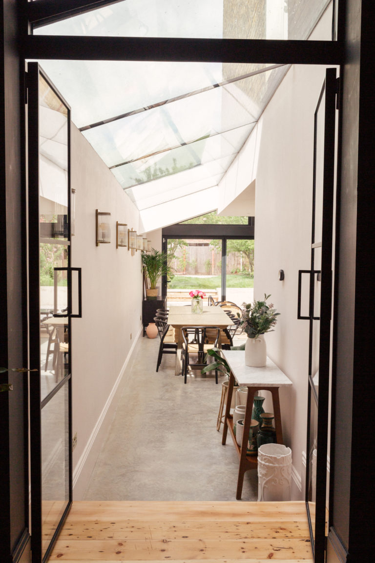 DULWICH SE22 - SHOOTFACTORY - LONDON LOCATION HOUSE