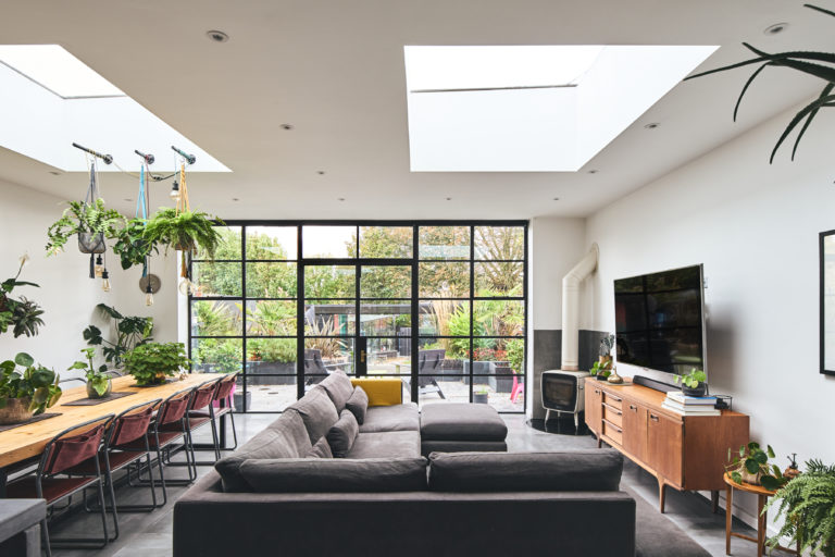 MINTON HOUSE, B17 - SHOOTFACTORY - OTHER UK LOCATION HOUSE