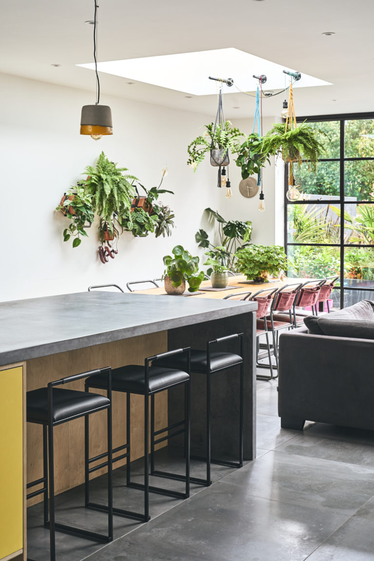 MINTON HOUSE, B17 - SHOOTFACTORY - OTHER UK LOCATION HOUSE