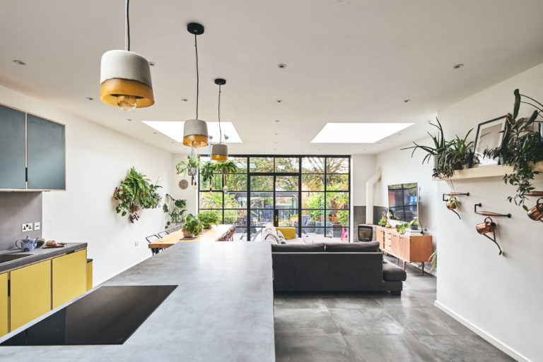 MINTON HOUSE, B17 - SHOOTFACTORY - OTHER UK LOCATION HOUSE