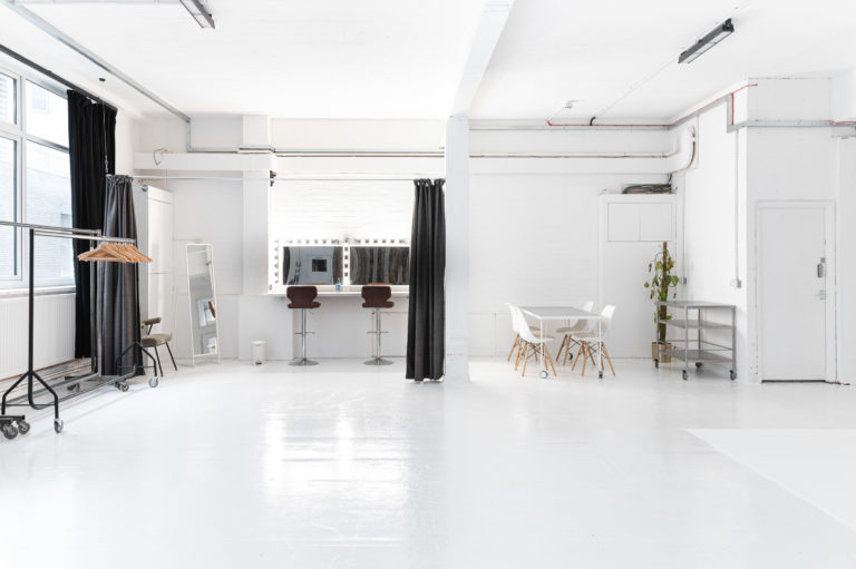DROP STUDIO TWO - SHOOTFACTORY - PHOTOGRAPHIC STUDIOS