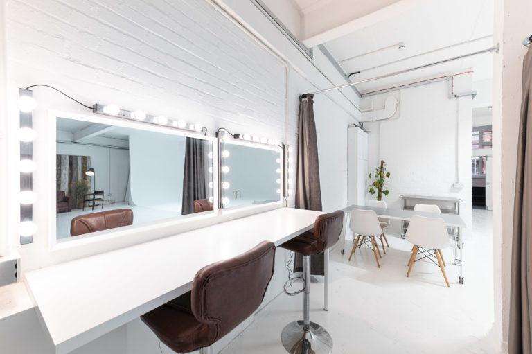 DROP STUDIO TWO - SHOOTFACTORY - PHOTOGRAPHIC STUDIOS