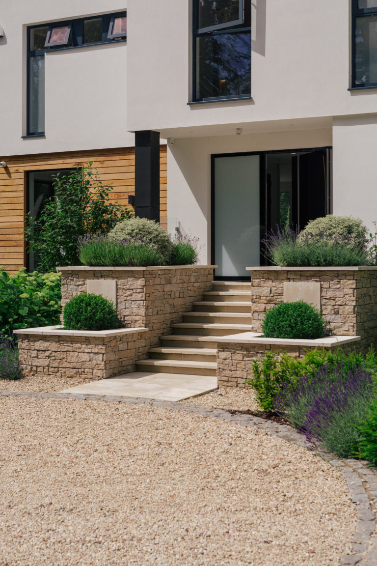 SERENO HENLEY ON THAMES, RG9 - SHOOTFACTORY - OTHER UK HOUSES