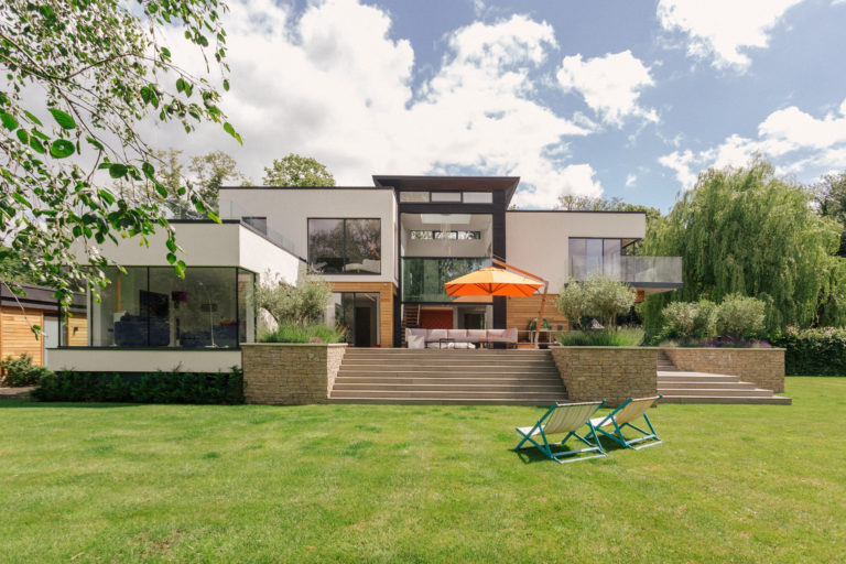 SERENO HENLEY ON THAMES, RG9 - SHOOTFACTORY - OTHER UK HOUSES