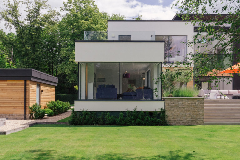 SERENO HENLEY ON THAMES, RG9 - SHOOTFACTORY - OTHER UK HOUSES