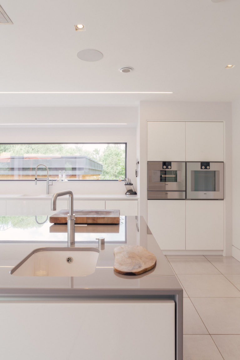 SERENO HENLEY ON THAMES, RG9 - SHOOTFACTORY - OTHER UK HOUSES