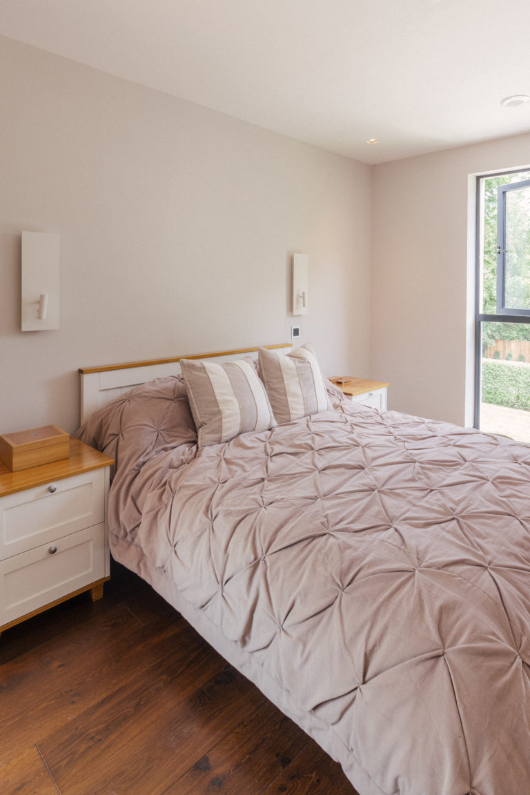 SERENO HENLEY ON THAMES, RG9 - SHOOTFACTORY - OTHER UK HOUSES