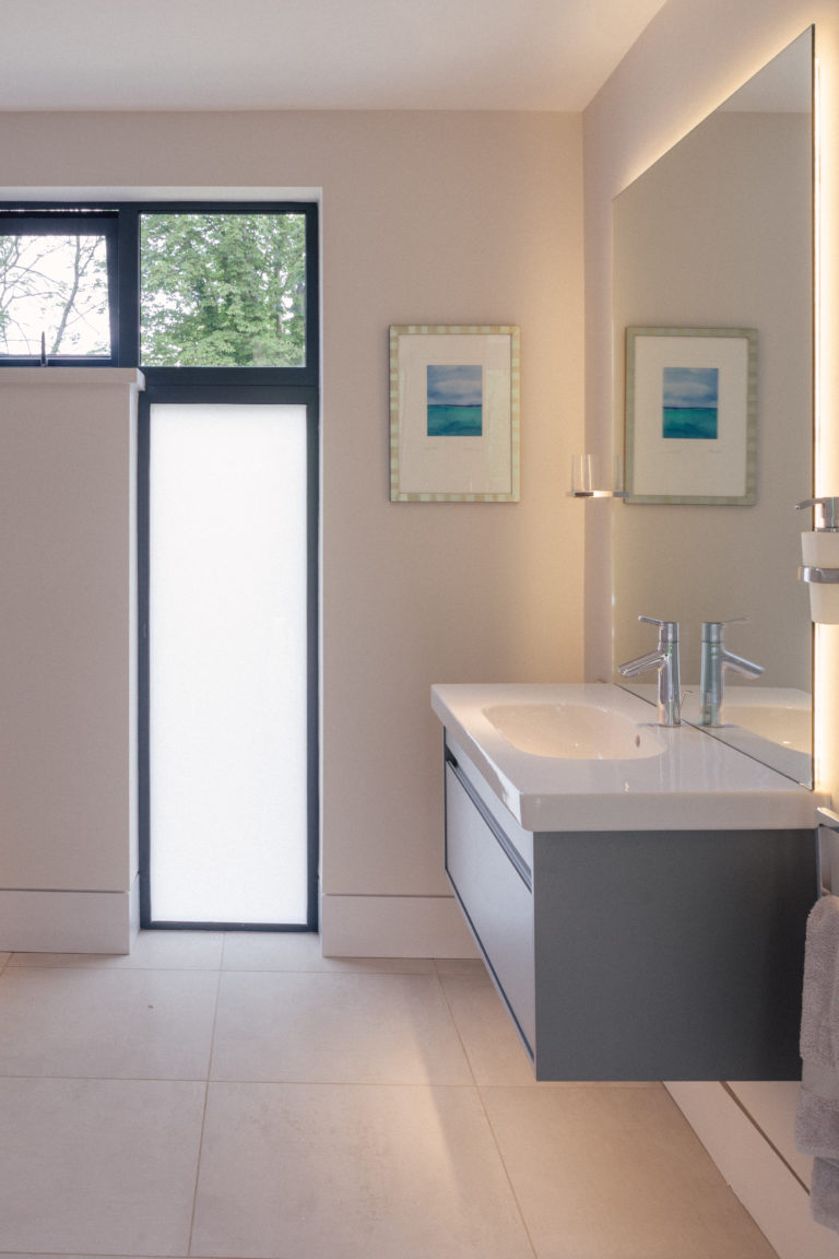 SERENO HENLEY ON THAMES, RG9 - SHOOTFACTORY - OTHER UK HOUSES