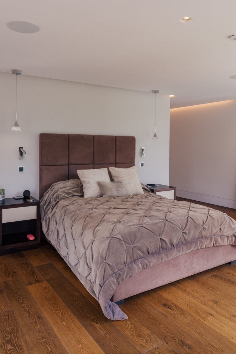 SERENO HENLEY ON THAMES, RG9 - SHOOTFACTORY - OTHER UK HOUSES