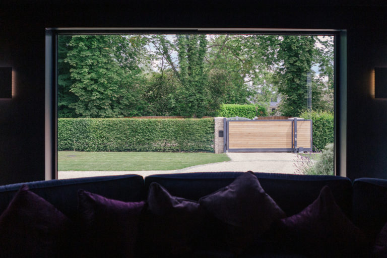SERENO HENLEY ON THAMES, RG9 - SHOOTFACTORY - OTHER UK HOUSES