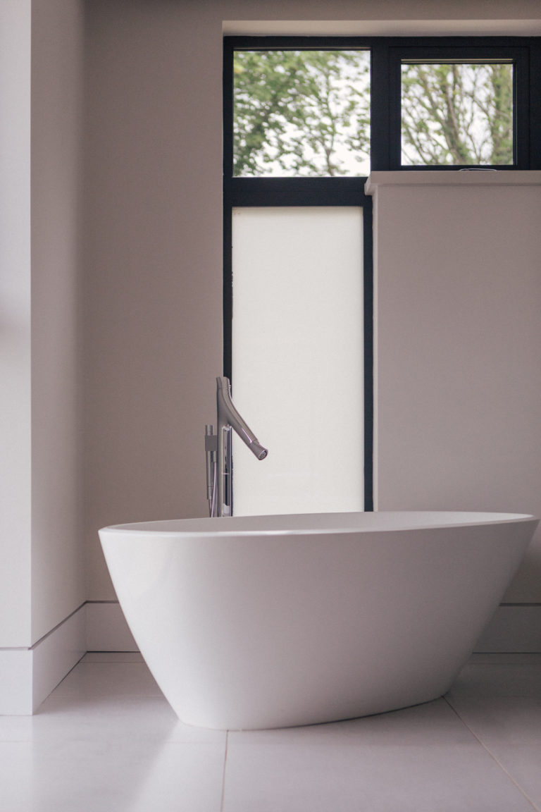 SERENO HENLEY ON THAMES, RG9 - SHOOTFACTORY - OTHER UK HOUSES