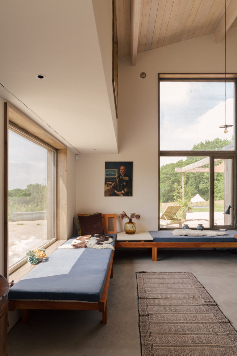SHAFTESBURY DOREST, SP7 - SHOOTFACTORY - OTHER UK HOUSES