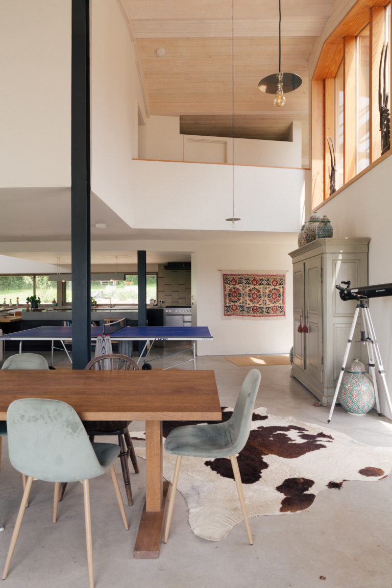SHAFTESBURY DOREST, SP7 - SHOOTFACTORY - OTHER UK HOUSES