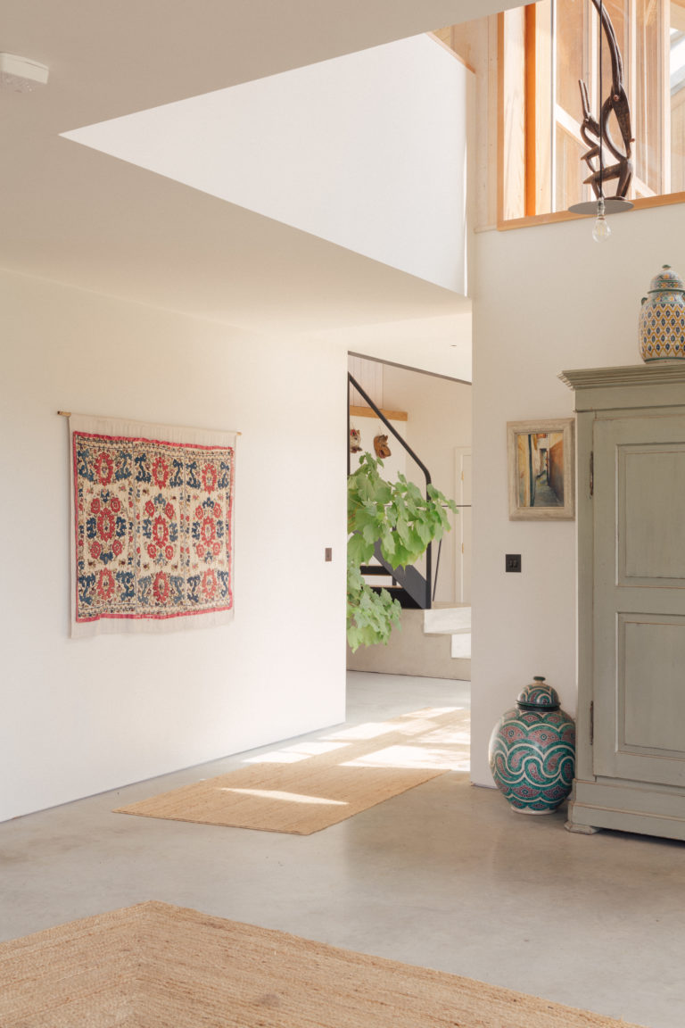 SHAFTESBURY DOREST, SP7 - SHOOTFACTORY - OTHER UK HOUSES