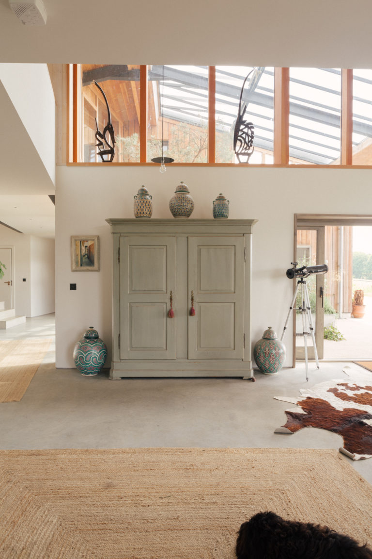 SHAFTESBURY DOREST, SP7 - SHOOTFACTORY - OTHER UK HOUSES