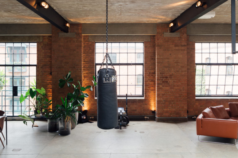 STEELE LONDON, E14 - SHOOTFACTORY - LONDON APARTMENTS