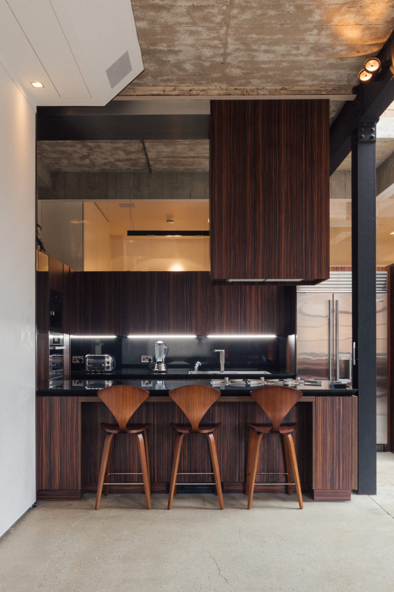 STEELE LONDON, E14 - SHOOTFACTORY - LONDON APARTMENTS