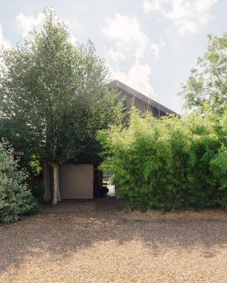 RIVERSIDE SUNBURY, TW16