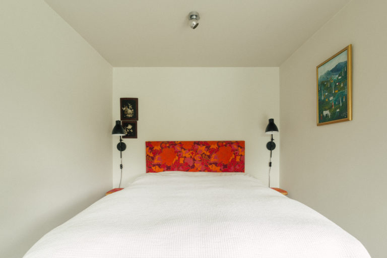 RIVERSIDE SUNBURY, TW16