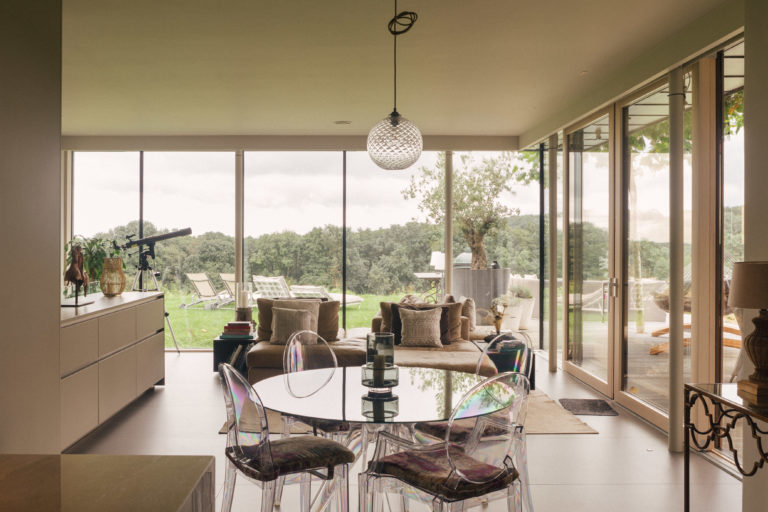 WARDVALE SURREY, RH7 - SHOOTFACTORY - OTHER UK HOUSES