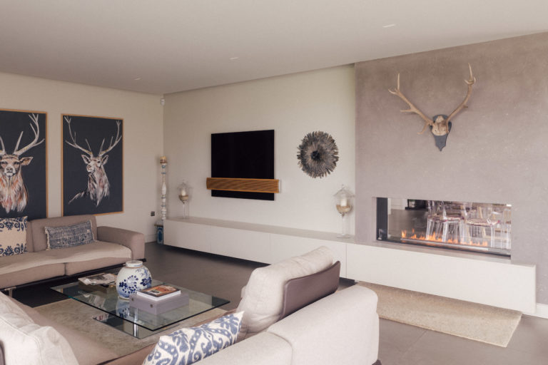 WARDVALE SURREY, RH7 - SHOOTFACTORY - OTHER UK HOUSES