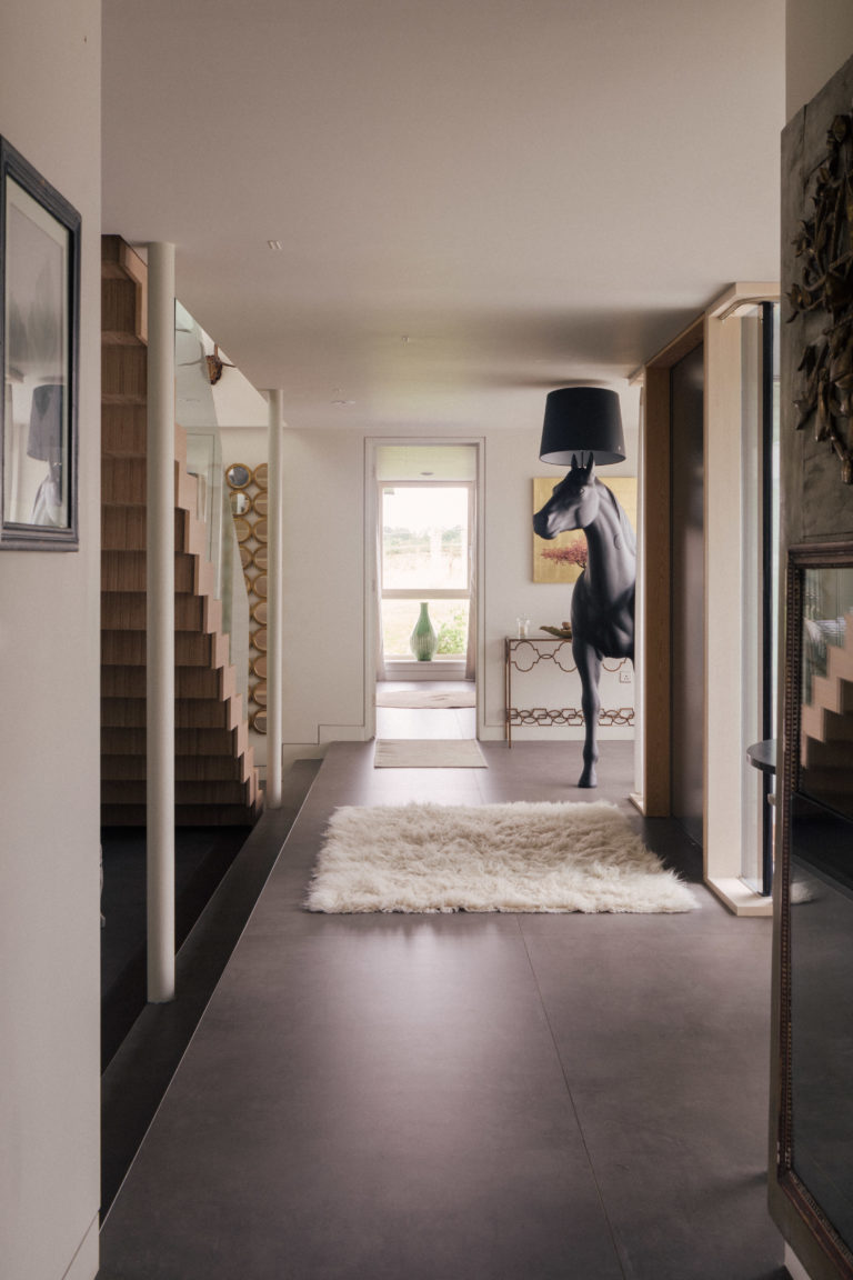WARDVALE SURREY, RH7 - SHOOTFACTORY - OTHER UK HOUSES