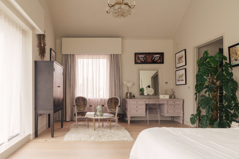 WARDVALE SURREY, RH7 - SHOOTFACTORY - OTHER UK HOUSES