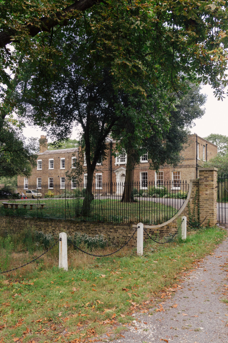 BELL HOUSE LONDON, SE21 - SHOOTFACTORY - LONDON HOUSES