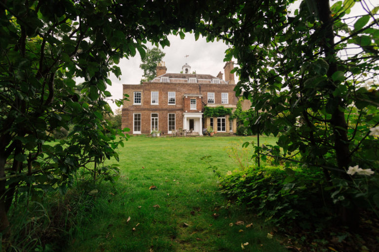 BELL HOUSE LONDON, SE21 - SHOOTFACTORY - LONDON HOUSES