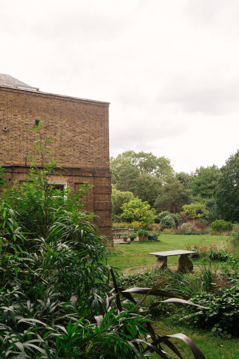 BELL HOUSE LONDON, SE21 - SHOOTFACTORY - LONDON HOUSES