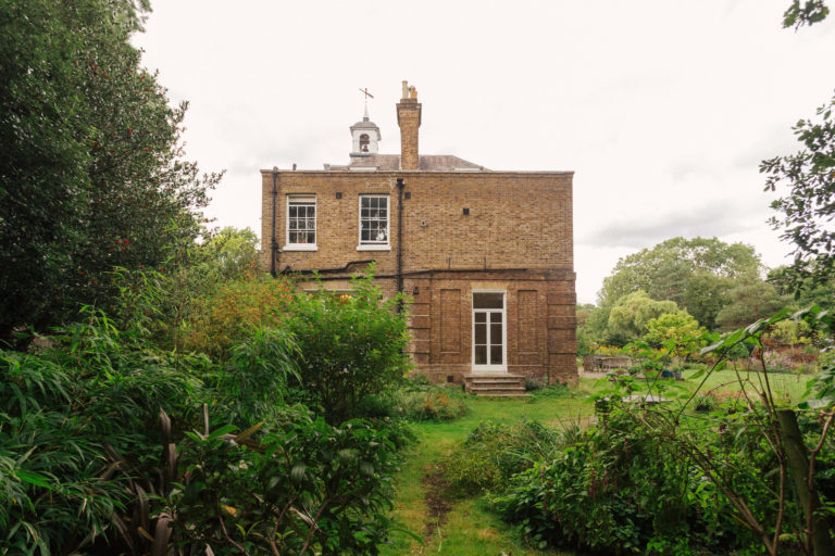 BELL HOUSE LONDON, SE21 - SHOOTFACTORY - LONDON HOUSES