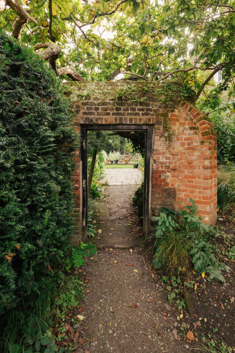 BELL HOUSE LONDON, SE21 - SHOOTFACTORY - LONDON HOUSES