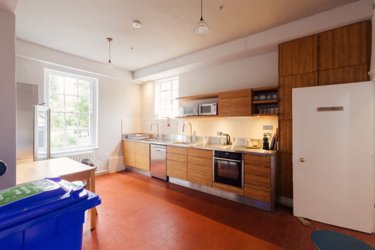 BELL HOUSE LONDON, SE21 - SHOOTFACTORY - LONDON HOUSES