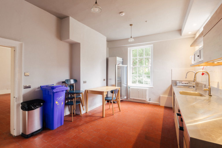 BELL HOUSE LONDON, SE21 - SHOOTFACTORY - LONDON HOUSES