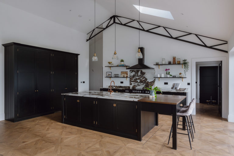 RUGBY Warwickshire, CV23- SHOOTFACTORY - OTHER UK HOUSES