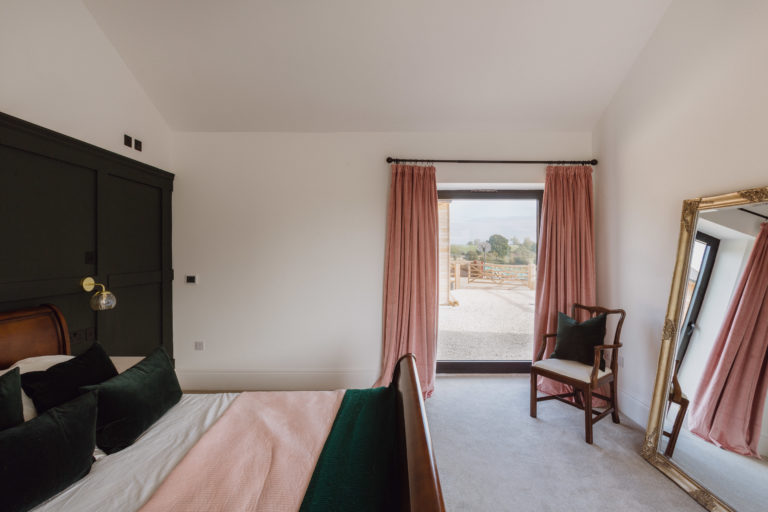 RUGBY Warwickshire, CV23- SHOOTFACTORY - OTHER UK HOUSES