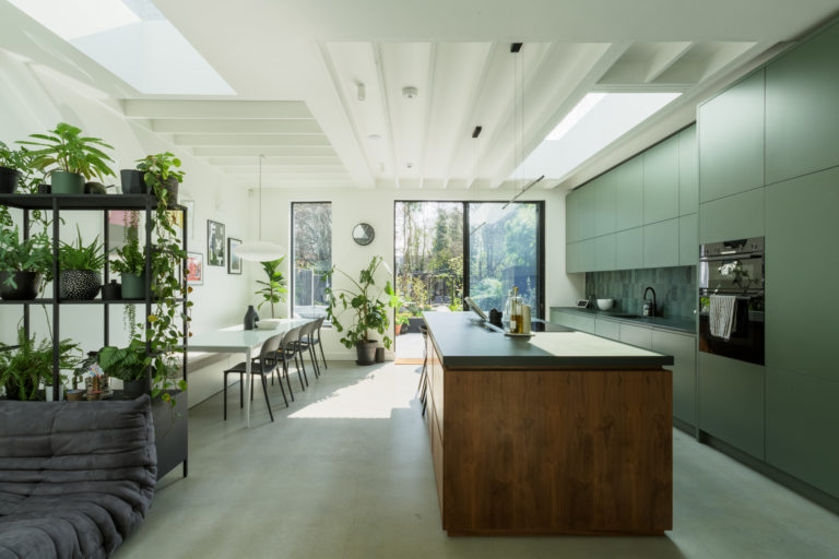 WALTHAMSTOW LONDON, E17- SHOOTFACTORY - LONDON HOUSES